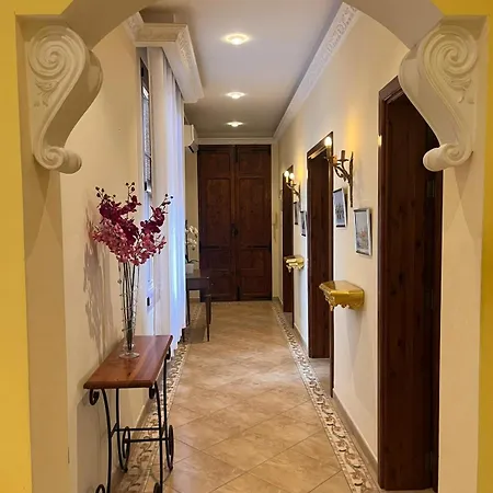 Apartment Spacious Flat Near Valletta & Waterfront - Ideal Location