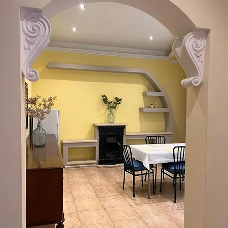 Spacious Flat Near Valletta & Waterfront - Ideal Location דירה