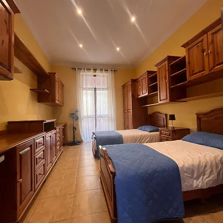 Spacious Flat Near Valletta & Waterfront - Ideal Location דירה איל-פוריאנה