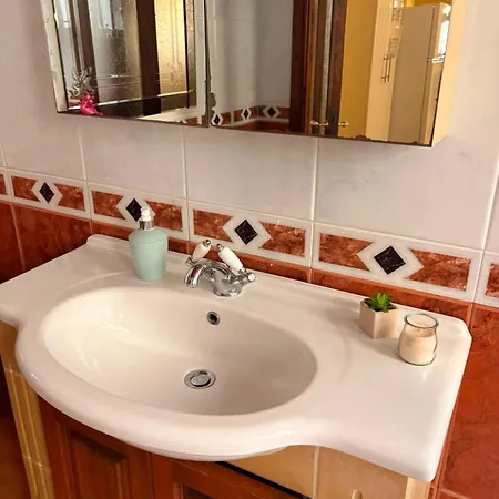 דירה Spacious Flat Near Valletta & Waterfront - Ideal Location *