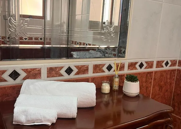 Spacious Flat Near Valletta & Waterfront - Ideal Location Apartamento *